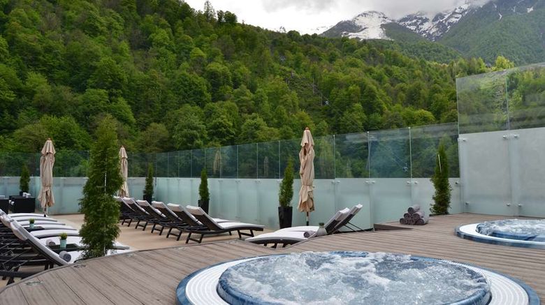 <b>Radisson Hotel Rosa Khutor Spa</b>. Images powered by <a href="https://iceportal.shijigroup.com/" title="IcePortal" target="_blank">IcePortal</a>.
