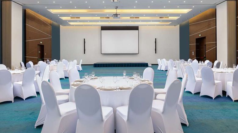 <b>Radisson Hotel Rosa Khutor Meeting</b>. Images powered by <a href="https://iceportal.shijigroup.com/" title="IcePortal" target="_blank">IcePortal</a>.