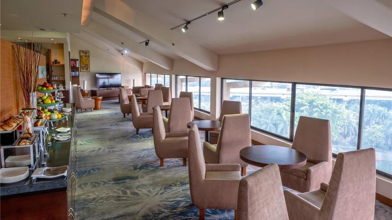 <b>Radisson Blu Water Garden Hotel Dhaka Restaurant</b>. Images powered by <a href="https://iceportal.shijigroup.com/" title="IcePortal" target="_blank">IcePortal</a>.