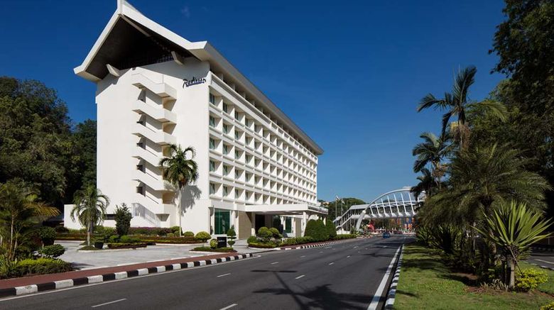 <b>Radisson Hotel Brunei Darussalam Exterior</b>. Images powered by <a href="https://iceportal.shijigroup.com/" title="IcePortal" target="_blank">IcePortal</a>.