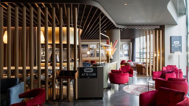 <b>Radisson Collection Grand Place Brussels Lobby</b>. Images powered by <a href="https://iceportal.shijigroup.com/" title="IcePortal" target="_blank">IcePortal</a>.