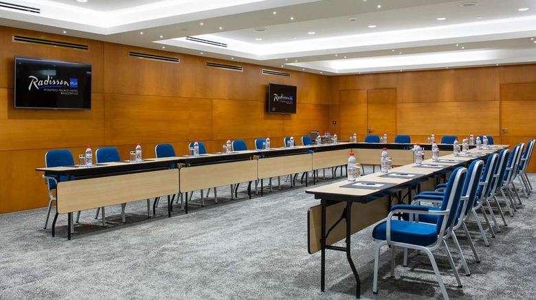 <b>Radisson Blu M'bamou Palace Hotel Meeting</b>. Images powered by <a href="https://iceportal.shijigroup.com/" title="IcePortal" target="_blank">IcePortal</a>.