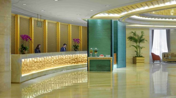 Radisson Blu Hotel Shanghai New World Lobby