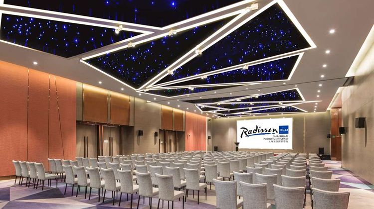 Radisson Blu Shanghai Pudong Jinqiao Ballroom