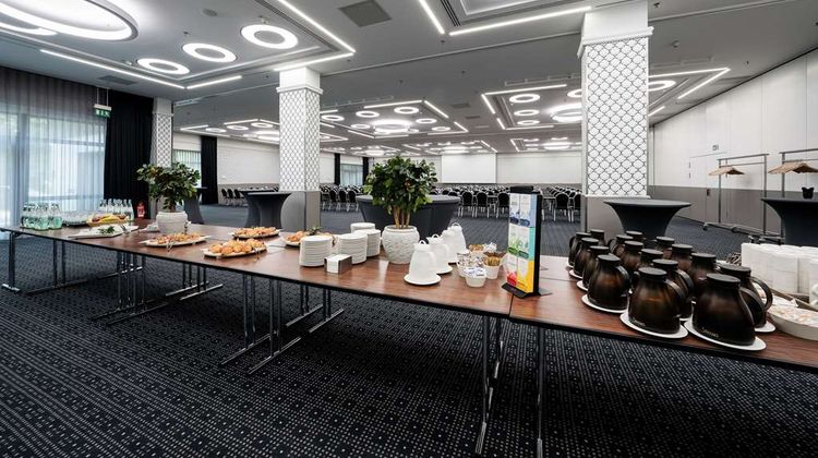 Radisson Blu Conference Hotel Meeting