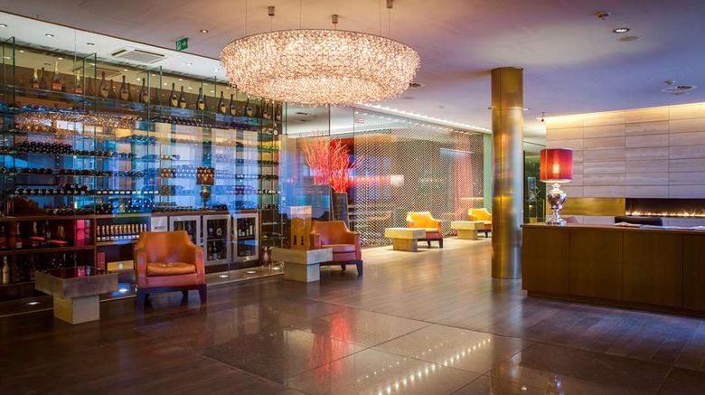 <b>Radisson Blu Media Harbour Hotel Lobby</b>. Images powered by <a href=https://www.travelagewest.com/Hotels/Duesseldorf-Germany/
