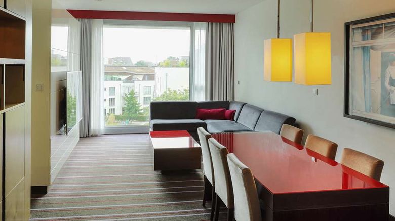 <b>Radisson Blu Media Harbour Hotel Suite</b>. Images powered by <a href=https://www.travelagewest.com/Hotels/Duesseldorf-Germany/