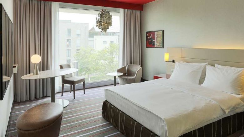 <b>Radisson Blu Media Harbour Hotel Room</b>. Images powered by <a href=https://www.travelagewest.com/Hotels/Duesseldorf-Germany/