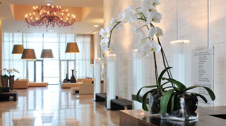 <b>The Radisson Blu Residence, Dubai Marina Lobby</b>. Images powered by <a href="https://iceportal.shijigroup.com/" title="IcePortal" target="_blank">IcePortal</a>.