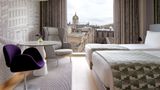 <b>Radisson Collection Royal Mile Room</b>. Images powered by <a href="https://iceportal.shijigroup.com/" title="IcePortal" target="_blank">IcePortal</a>.