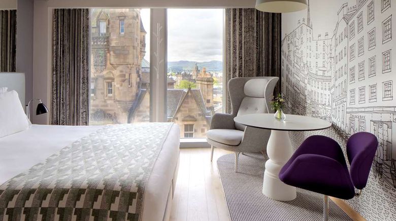 <b>Radisson Collection Royal Mile Room</b>. Images powered by <a href="https://iceportal.shijigroup.com/" title="IcePortal" target="_blank">IcePortal</a>.