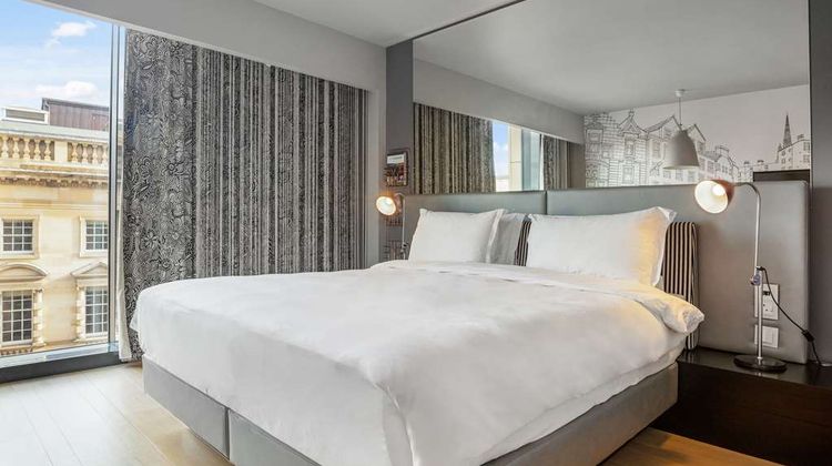 Radisson Collection Royal Mile Room