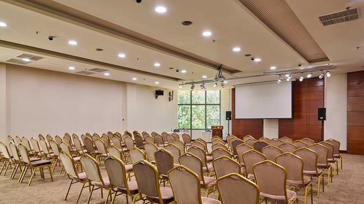 Radisson Blu Hotel Yerevan Meeting