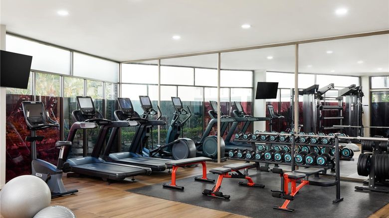 <b>Radisson Blu Resort Fiji Denarau Island Health</b>. Images powered by <a href="https://iceportal.shijigroup.com/" title="IcePortal" target="_blank">IcePortal</a>.