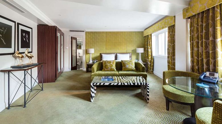 <b>The May Fair Hotel, Radisson Collection Suite</b>. Images powered by <a href="https://iceportal.shijigroup.com/" title="IcePortal" target="_blank">IcePortal</a>.