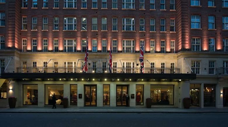 <b>The May Fair Hotel, Radisson Collection Exterior</b>. Images powered by <a href="https://iceportal.shijigroup.com/" title="IcePortal" target="_blank">IcePortal</a>.