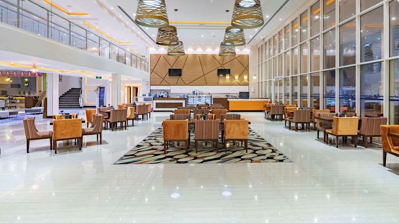<b>Radisson Blu Resort Jizan Restaurant</b>. Images powered by <a href="https://iceportal.shijigroup.com/" title="IcePortal" target="_blank">IcePortal</a>.