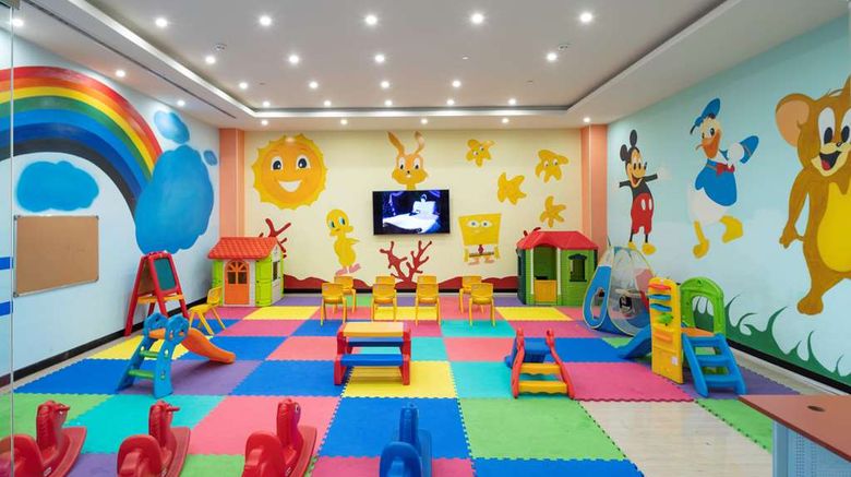 <b>Radisson Blu Resort Jizan Recreation</b>. Images powered by <a href="https://iceportal.shijigroup.com/" title="IcePortal" target="_blank">IcePortal</a>.