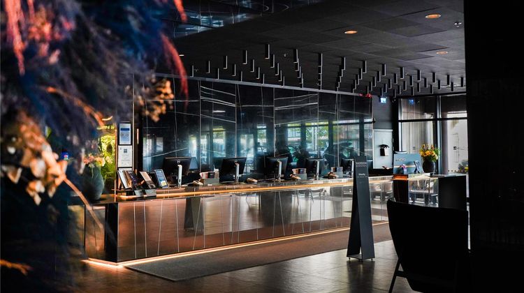 Radisson Blu Scandinavia Hotel Lobby