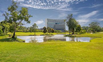 Radisson Golf & Convention Centre Batam