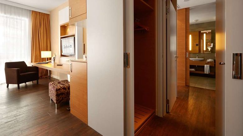 <b>Radisson Blu Resort Bukovel Room</b>. Images powered by <a href="https://iceportal.shijigroup.com/" title="IcePortal" target="_blank">IcePortal</a>.