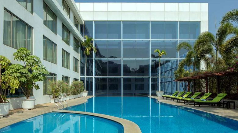 <b>Radisson Blu Plaza Hotel Banjara Hills Pool</b>. Images powered by <a href="https://iceportal.shijigroup.com/" title="IcePortal" target="_blank">IcePortal</a>.
