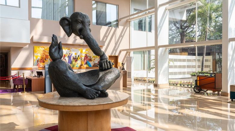 <b>Radisson Blu Plaza Hotel Banjara Hills Lobby</b>. Images powered by <a href="https://iceportal.shijigroup.com/" title="IcePortal" target="_blank">IcePortal</a>.