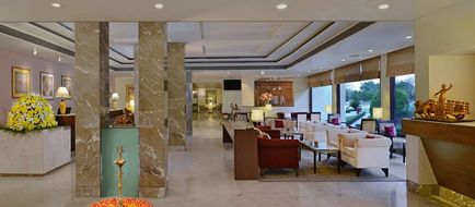 Radisson Hotel Khajuraho Lobby