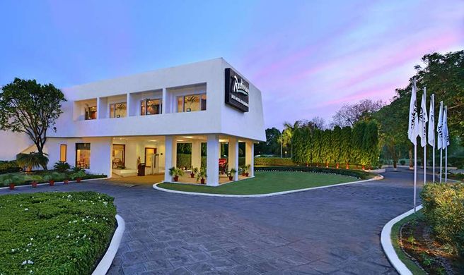Radisson Hotel Khajuraho Exterior