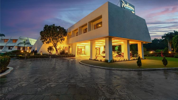 Radisson Hotel Khajuraho Exterior