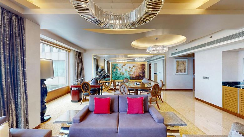 <b>Radisson Blu Hotel Nagpur Suite</b>. Images powered by <a href="https://iceportal.shijigroup.com/" title="IcePortal" target="_blank">IcePortal</a>.