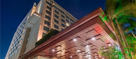 Radisson Blu Hotel Nagpur Exterior