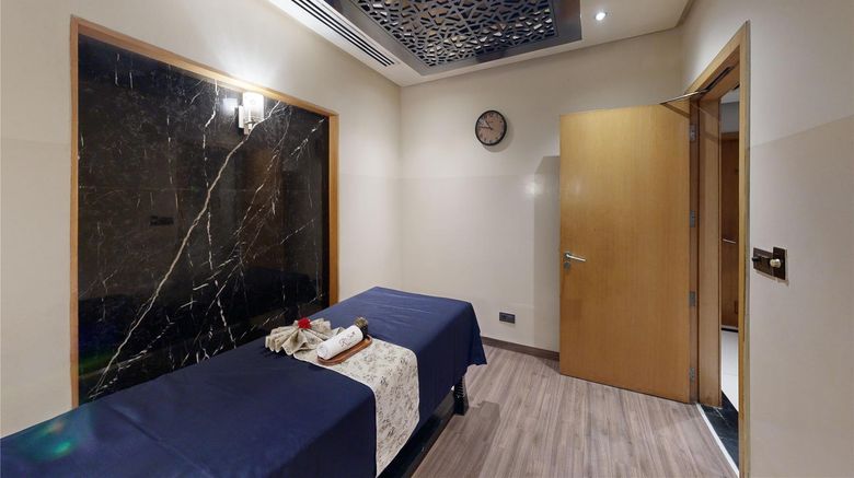 <b>Radisson Blu Marina Hotel Connaught Plac Spa</b>. Images powered by <a href="https://iceportal.shijigroup.com/" title="IcePortal" target="_blank">IcePortal</a>.