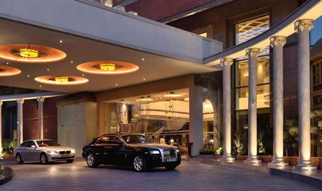 Radisson Blu Hotel Noida Exterior
