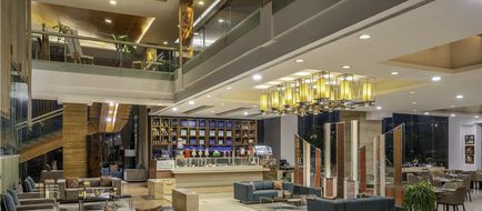 Radisson Blu Hotel  Pune  Kharadi Lobby
