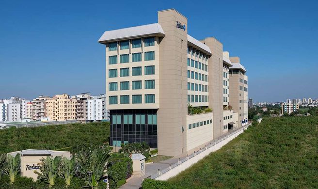 Radisson Blu Pune Hinjewadi Exterior