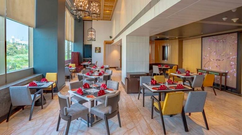 <b>Radisson Blu Pune Hinjewadi Restaurant</b>. Images powered by <a href="https://iceportal.shijigroup.com/" title="IcePortal" target="_blank">IcePortal</a>.