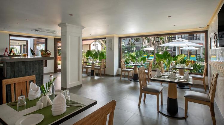 Radisson Goa Candolim Restaurant
