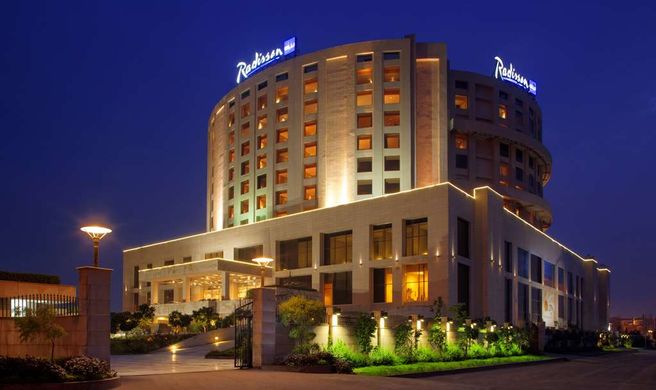 Radisson Blu New Delhi Dwarka Exterior