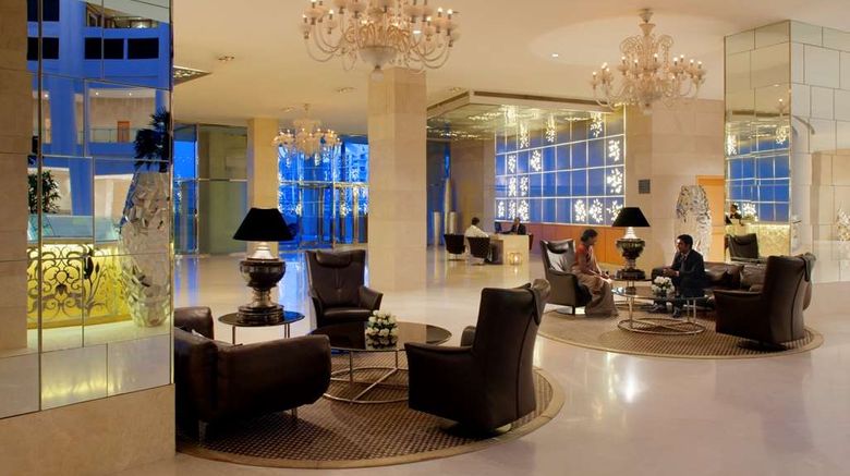 <b>Radisson Blu New Delhi Dwarka Lobby</b>. Images powered by <a href="https://iceportal.shijigroup.com/" title="IcePortal" target="_blank">IcePortal</a>.