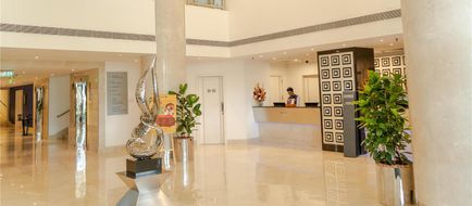 Radisson Blu Kochi Lobby