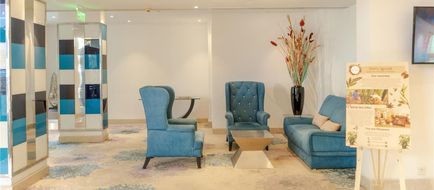 Radisson Blu Kochi Lobby