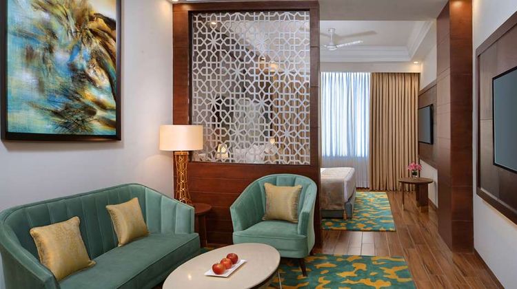 Radisson Chandigarh Zirakpur Suite