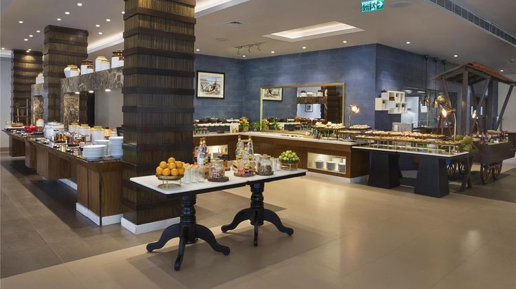 Radisson Blu Resort Goa Cavelossim Beach Restaurant