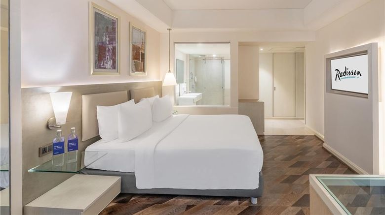 <b>Radisson Hyderabad Hitec City Suite</b>. Images powered by <a href="https://iceportal.shijigroup.com/" title="IcePortal" target="_blank">IcePortal</a>.