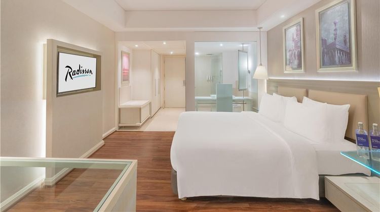 Radisson Hyderabad Hitec City Room