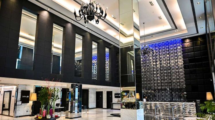 Radisson Hotel New Delhi Paschim Vihar Lobby
