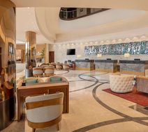 Radisson Salem Lobby