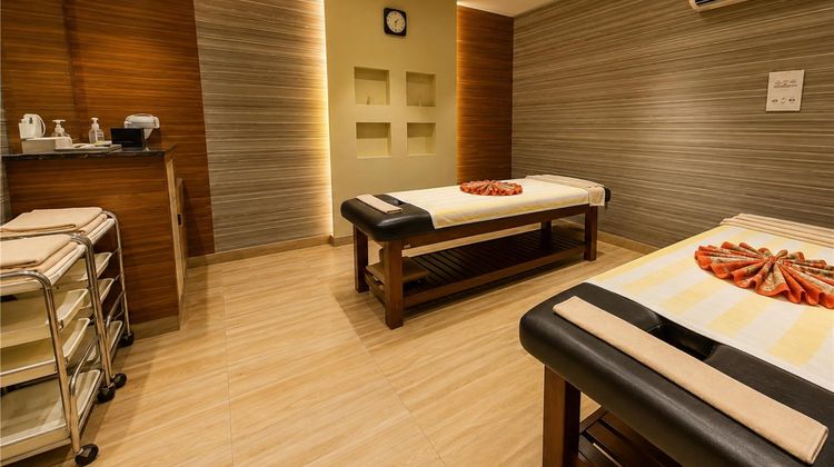 Radisson Jaipur City Center Spa