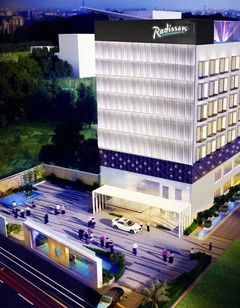 Radisson Lucknow City Center